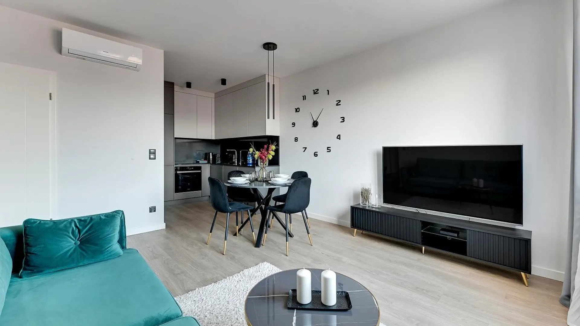 Scala City Center By Downtown Apartments Gdańsk Polónia