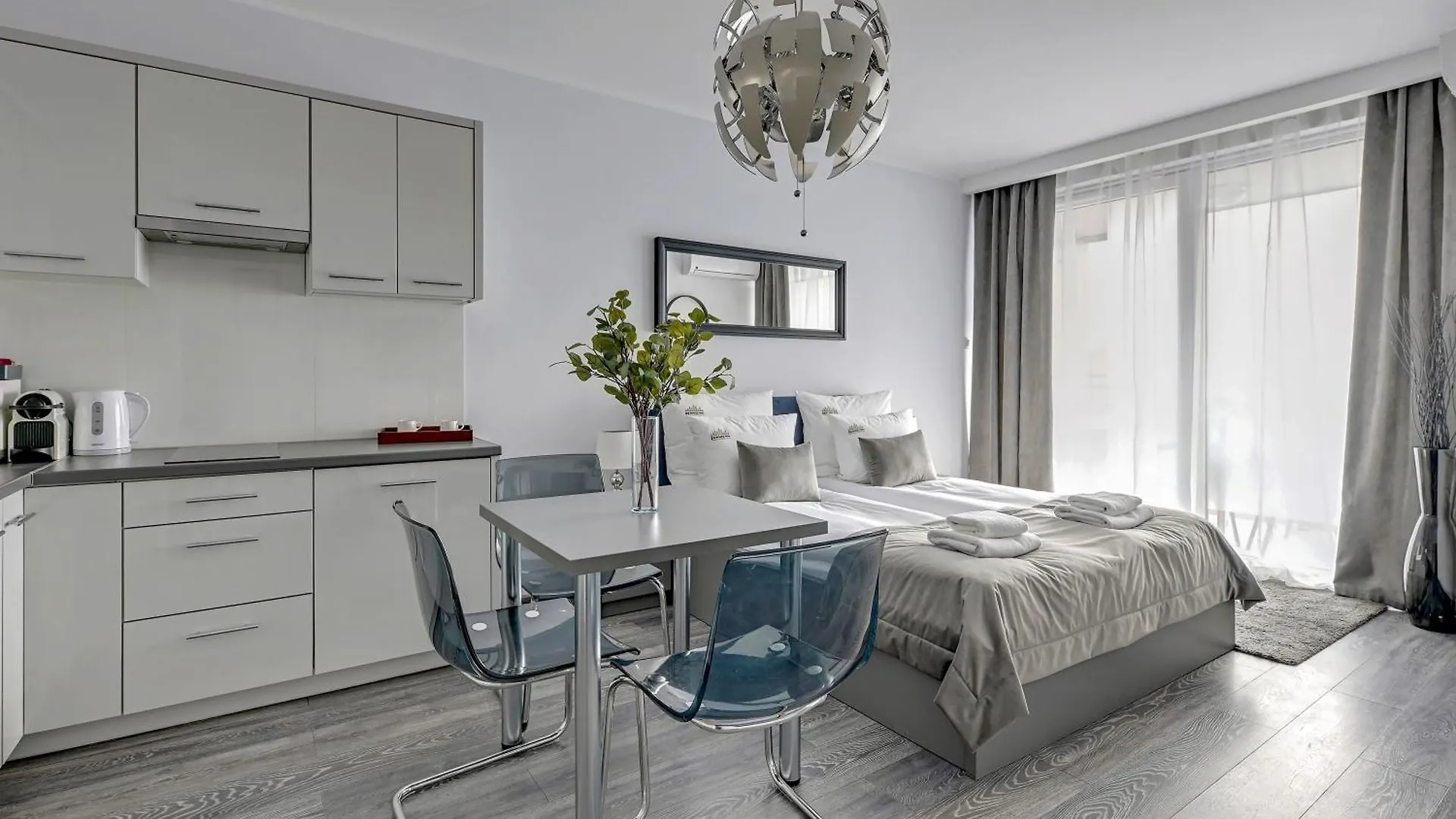 Scala City Center By Downtown Apartments Gdańsk 0*,  Polska