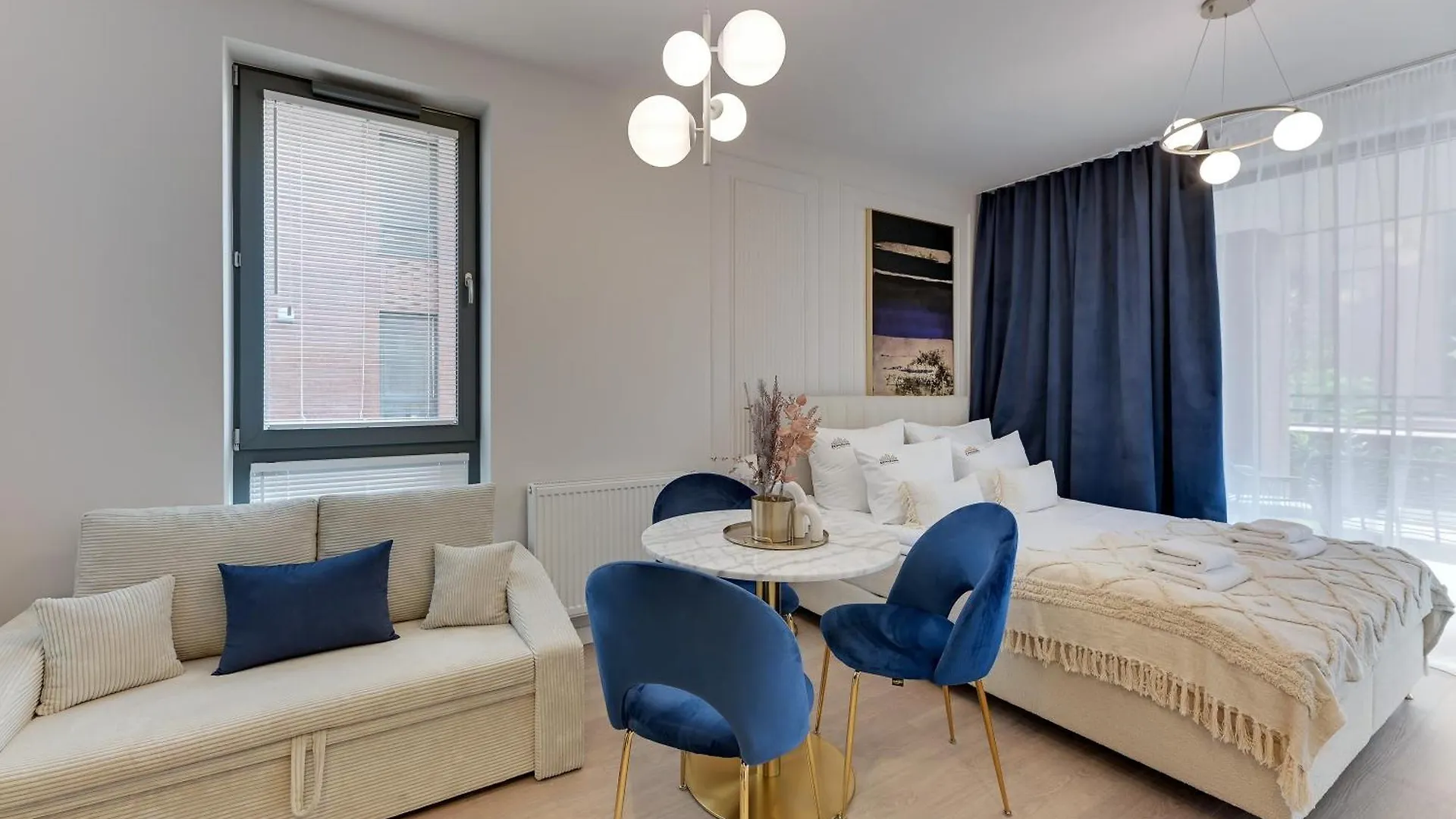 Scala City Center By Downtown Apartments Gdańsk 0*,  Polska